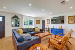 Chic Johnson City Home with Yard and Fire Pit!